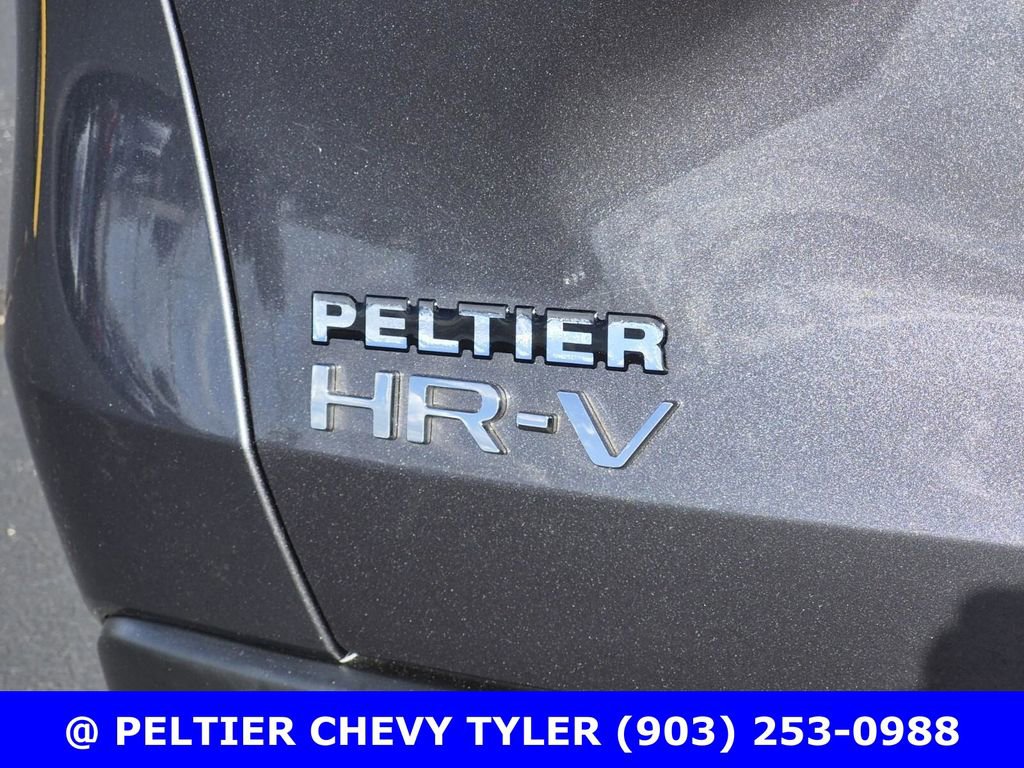 Used 2025 Honda HR-V LX image 9