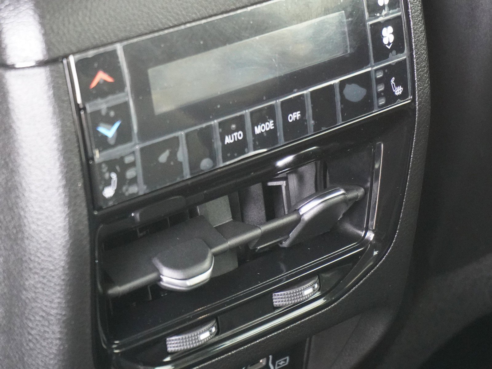 Used 2021 Jeep Grand Cherokee L Limited image 16