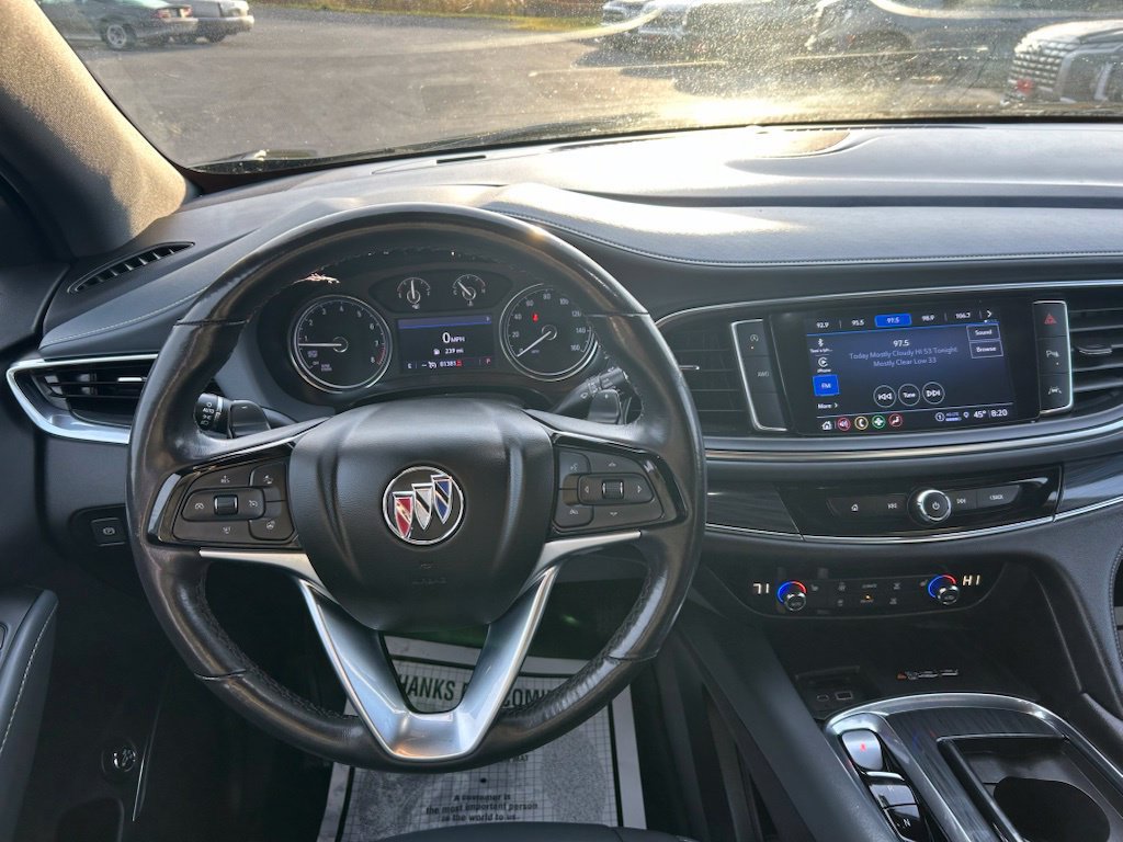 Used 2023 Buick Enclave Essence AWD/4WD image 11