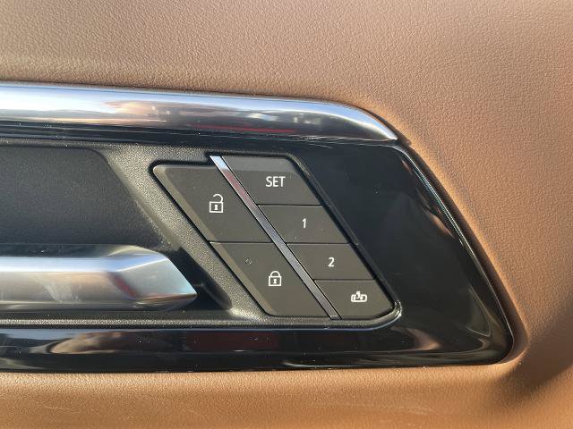 New 2026 Chevrolet Tahoe High Country AWD/4WD image 33