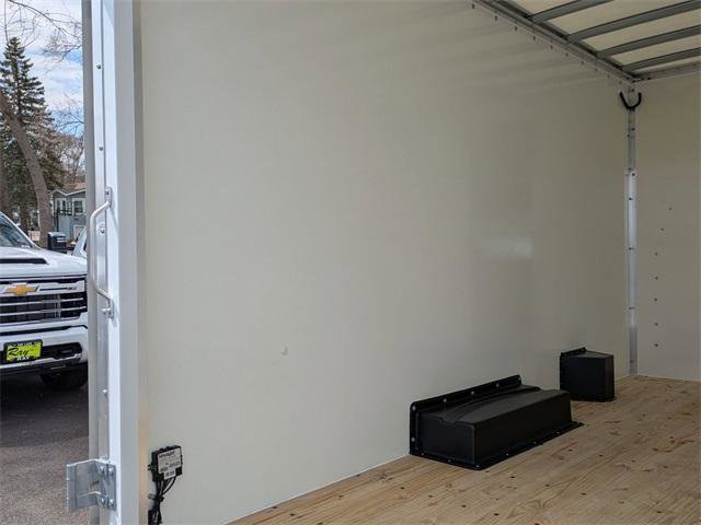 New 2025 Chevrolet Express 3500 w/ Power Convenience Package image 23