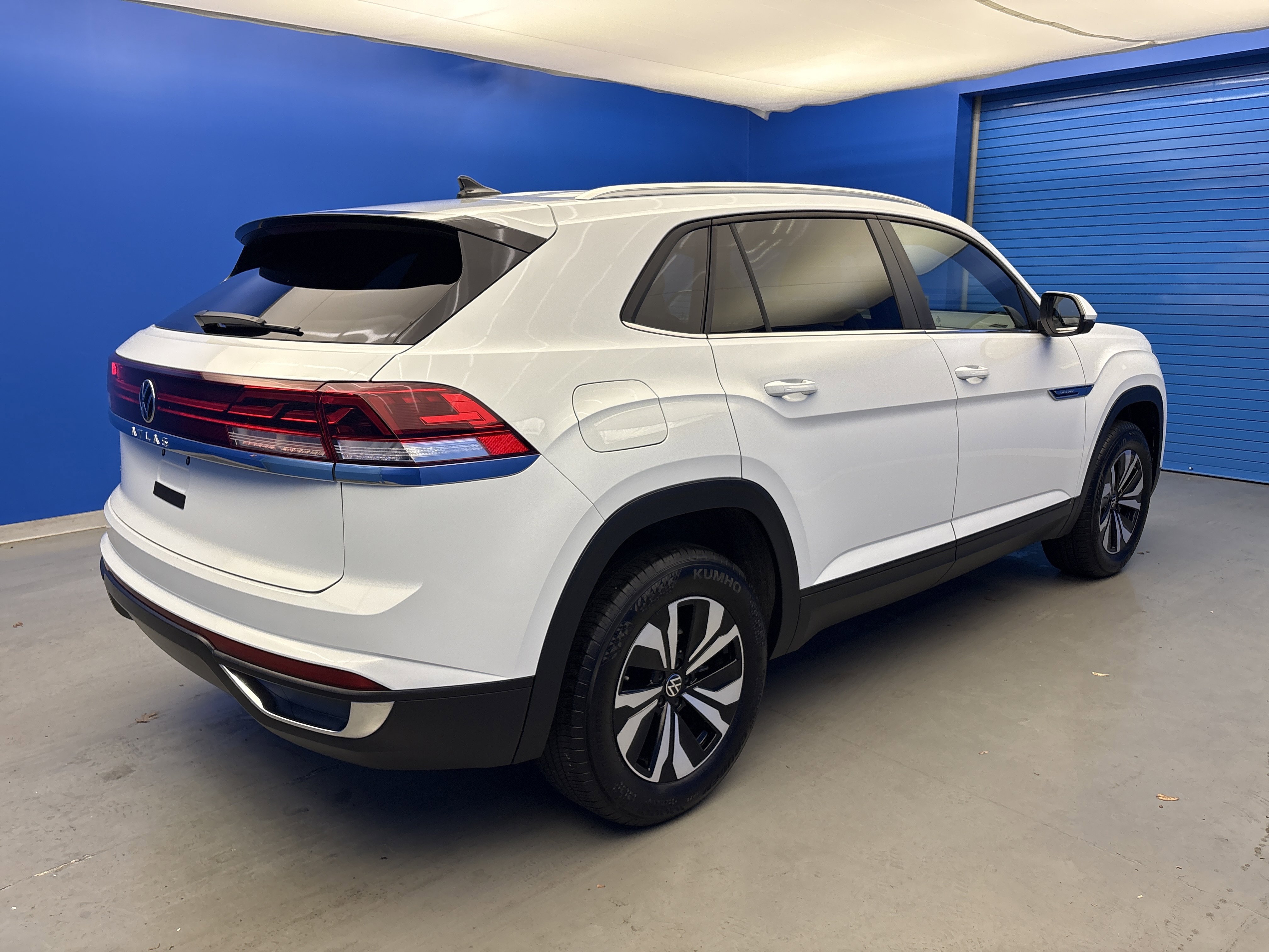 Certified 2024 Volkswagen Atlas Cross Sport SE image 7