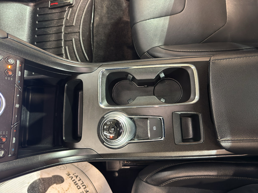 Used 2018 Ford Fusion Titanium AWD/4WD image 19