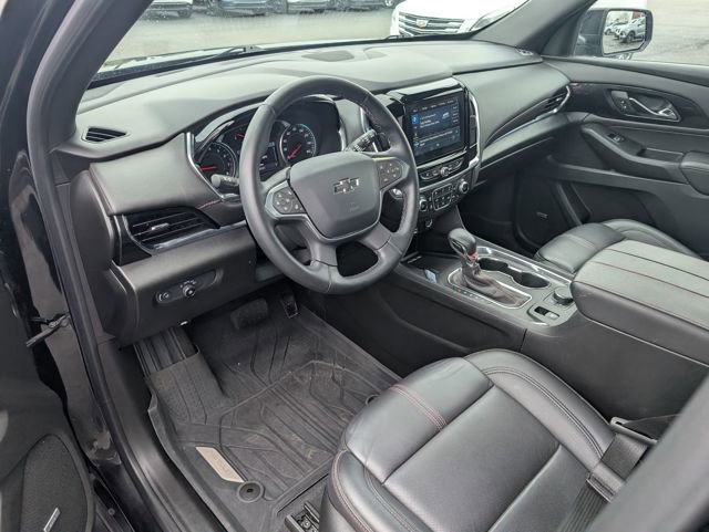 Certified 2023 Chevrolet Traverse RS w/ LPO, Floor Liner Package image 13