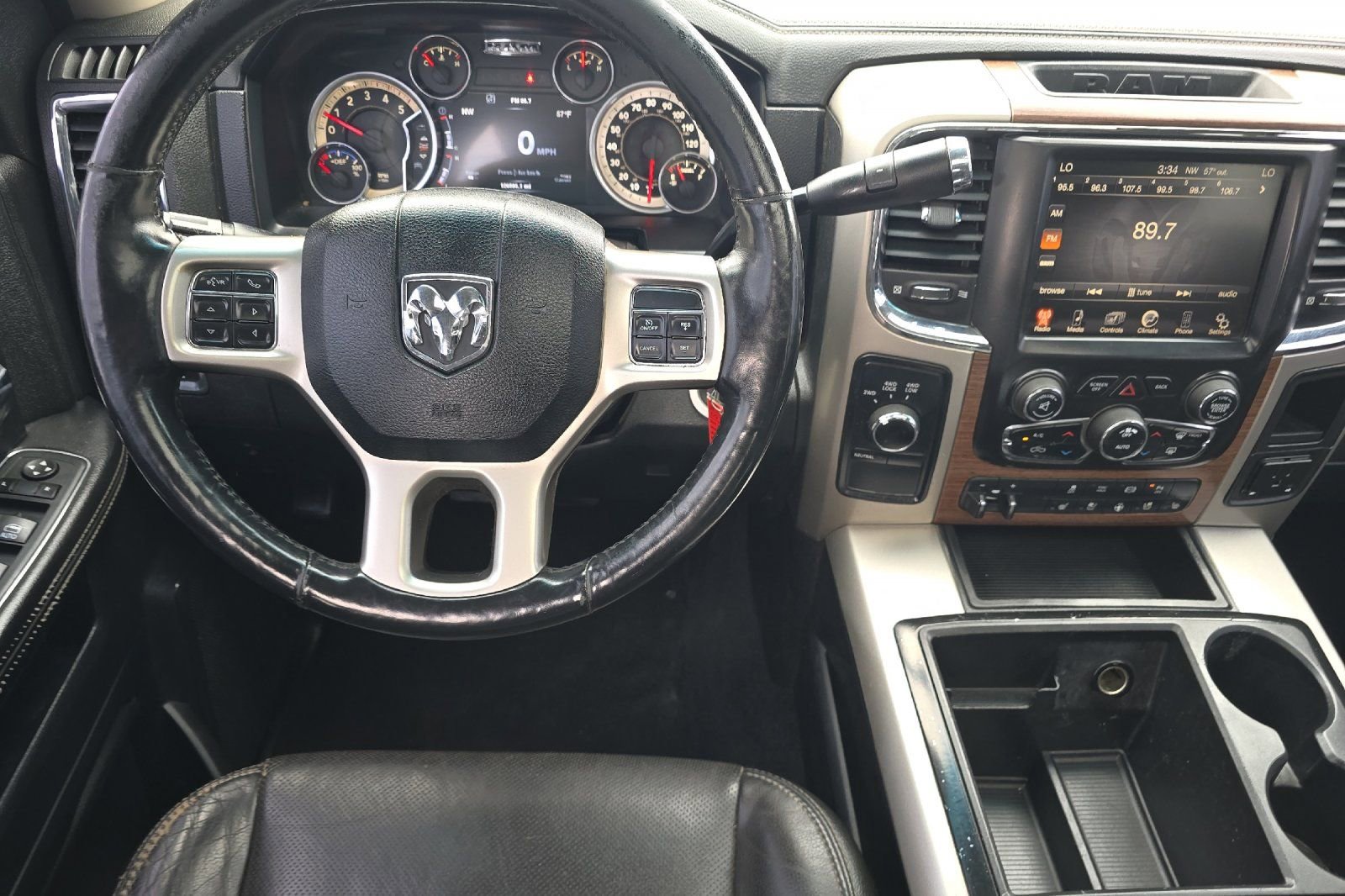Used 2014 RAM 3500 Laramie AWD/4WD image 14