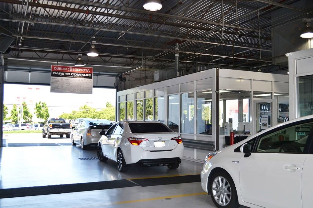 Certified 2022 Toyota RAV4 XLE Premium image 43