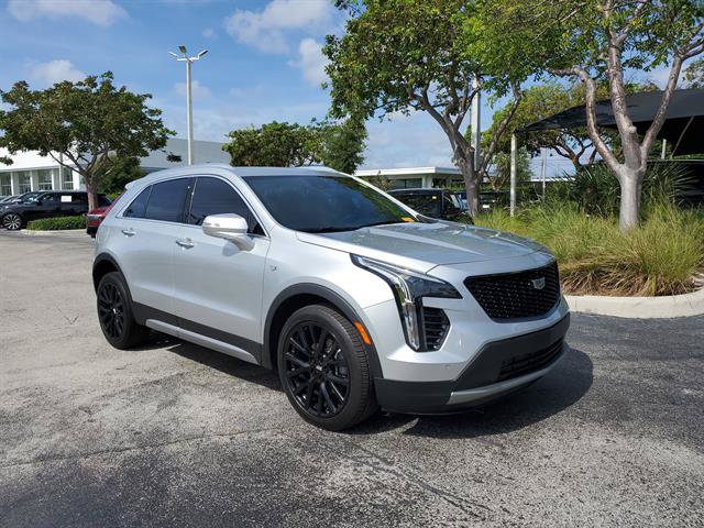 Used 2021 Cadillac XT4 Premium Luxury w/ LPO, Onyx Sport Package FWD image 7