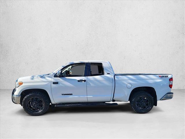 Used 2016 Toyota Tundra SR5 image 7