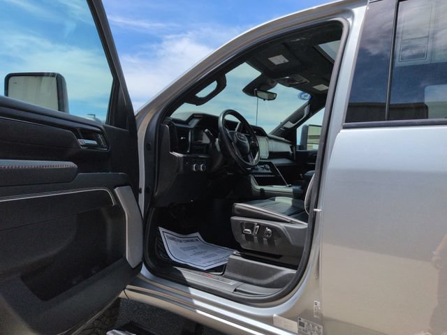 Used 2025 GMC Sierra 2500 AT4X w/ AT4X AEV Edition AWD/4WD image 9
