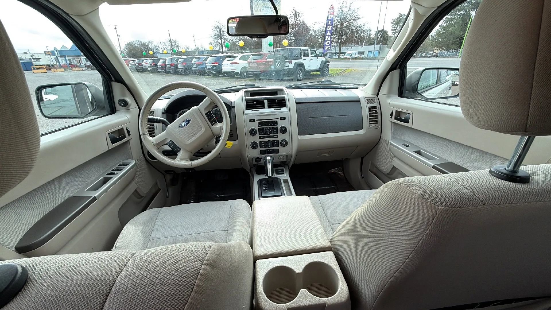 Used 2010 Ford Escape Limited AWD/4WD image 12