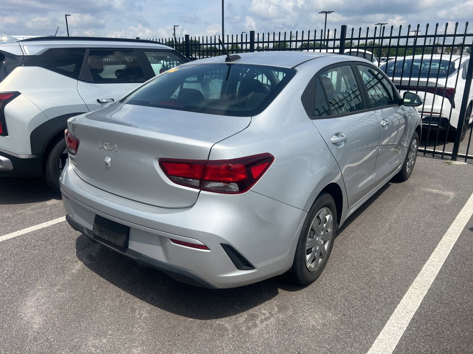 Used 2023 Kia Rio LX FWD image 8