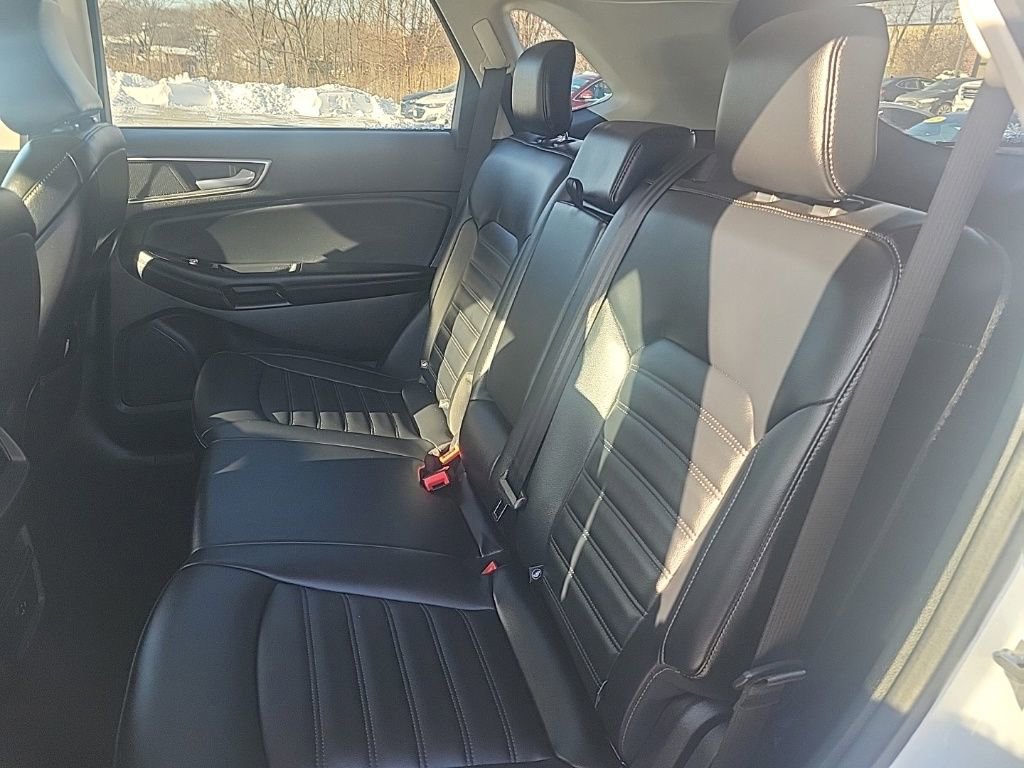 Used 2022 Ford Edge SEL image 10