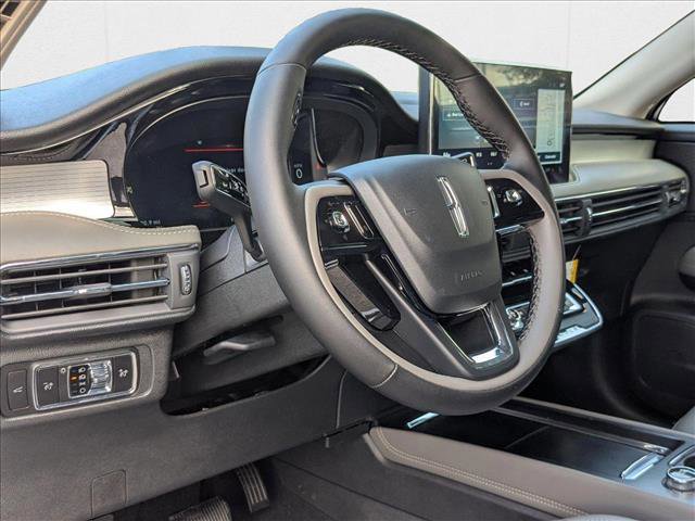 New 2025 Lincoln Corsair Premiere video 3