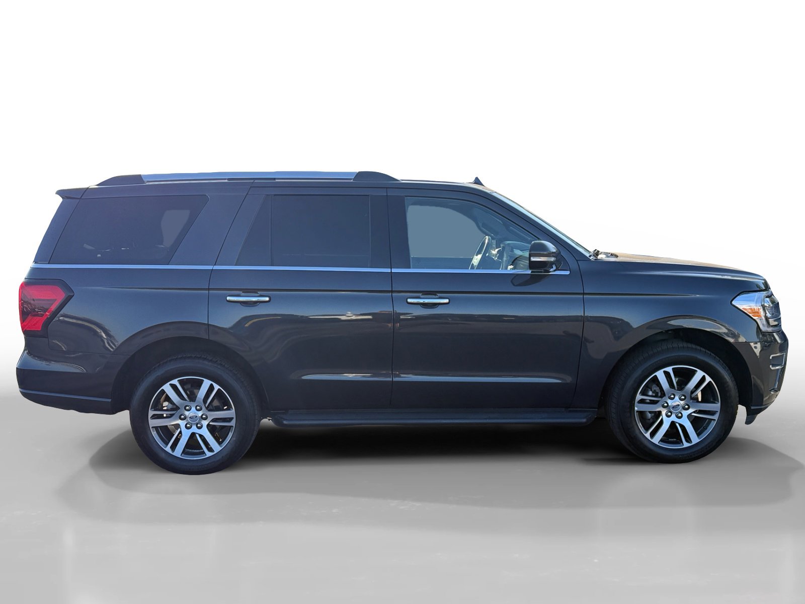 Used 2024 Ford Expedition Limited image 6