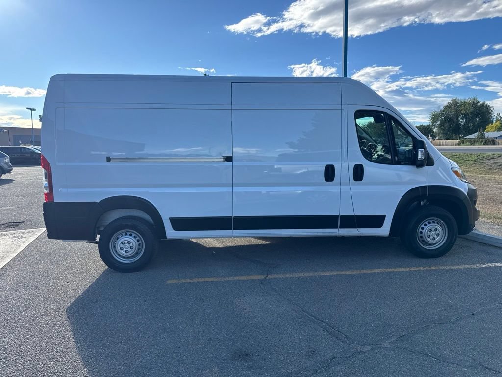 Used 2025 RAM ProMaster 2500 w/ Convenience Group FWD image 6