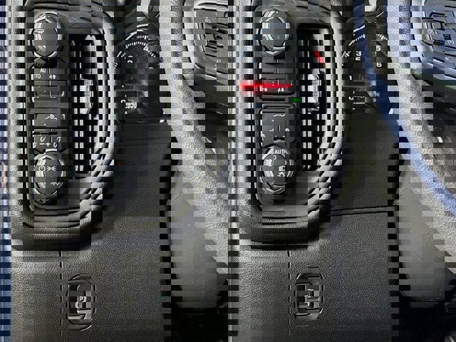 Used 2021 Chevrolet Silverado 1500 Custom Trail Boss w/ Safety Confidence Package image 10