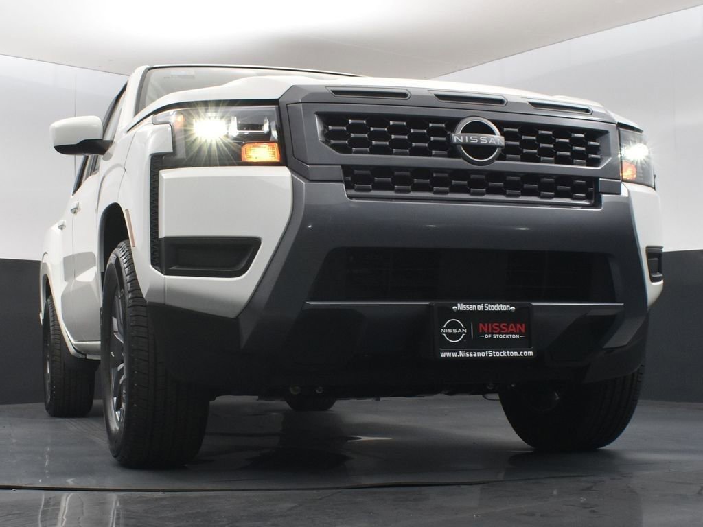 New 2026 Nissan Frontier SV w/ Tow Package image 37