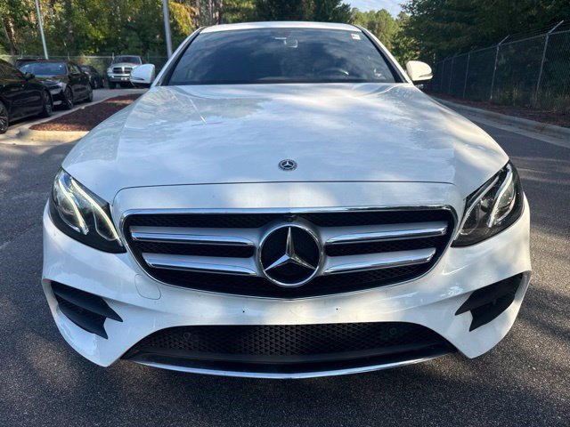 Used 2020 Mercedes-Benz E 350 4MATIC Sedan image 2