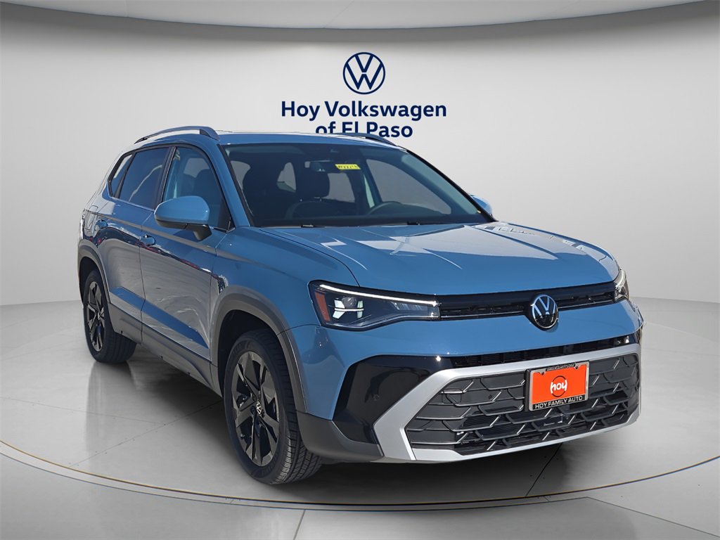 New 2026 Volkswagen Taos SE image 1