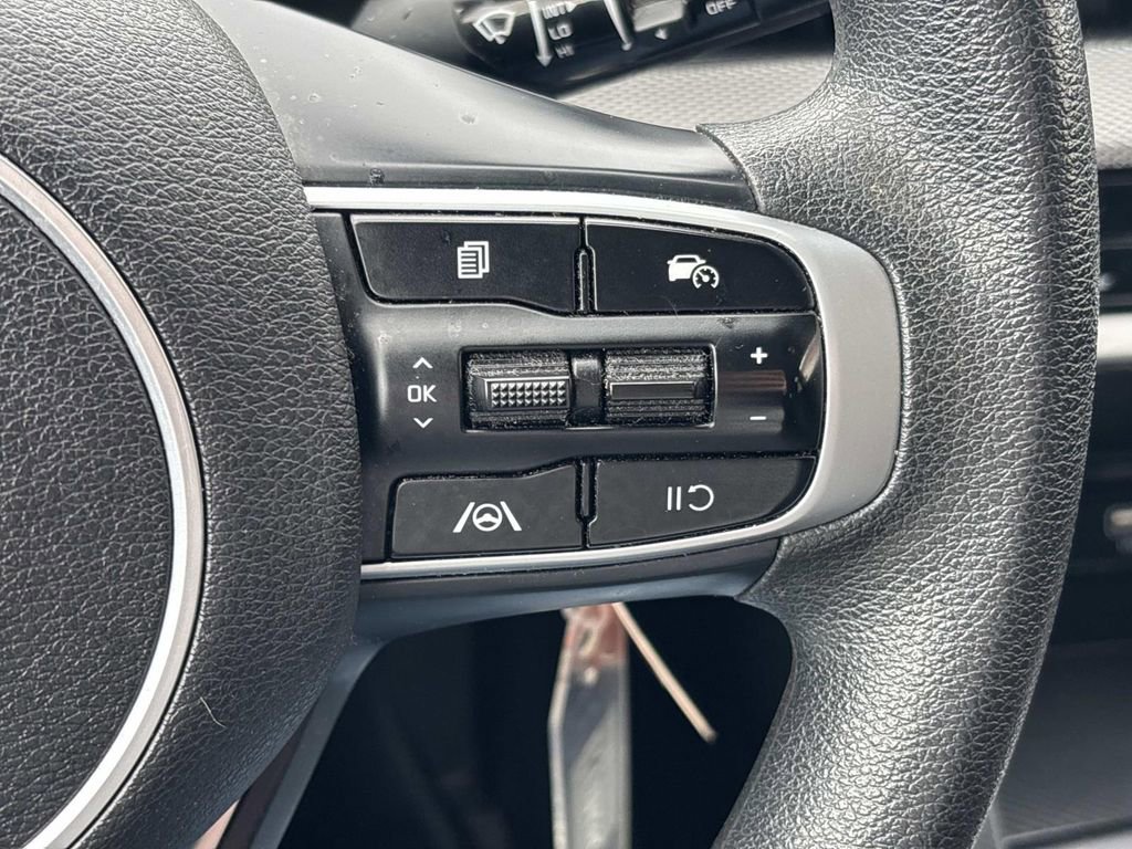 Used 2023 Kia Sportage LX image 21