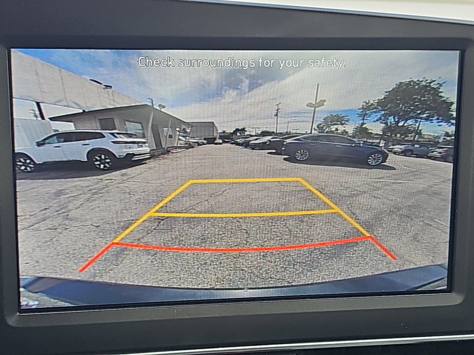 Certified 2023 Hyundai Elantra SEL image 24