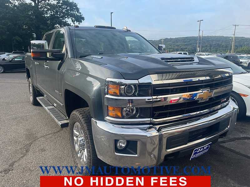 Used 2018 Chevrolet Silverado 3500 LTZ w/ Duramax Plus Package AWD/4WD image 5