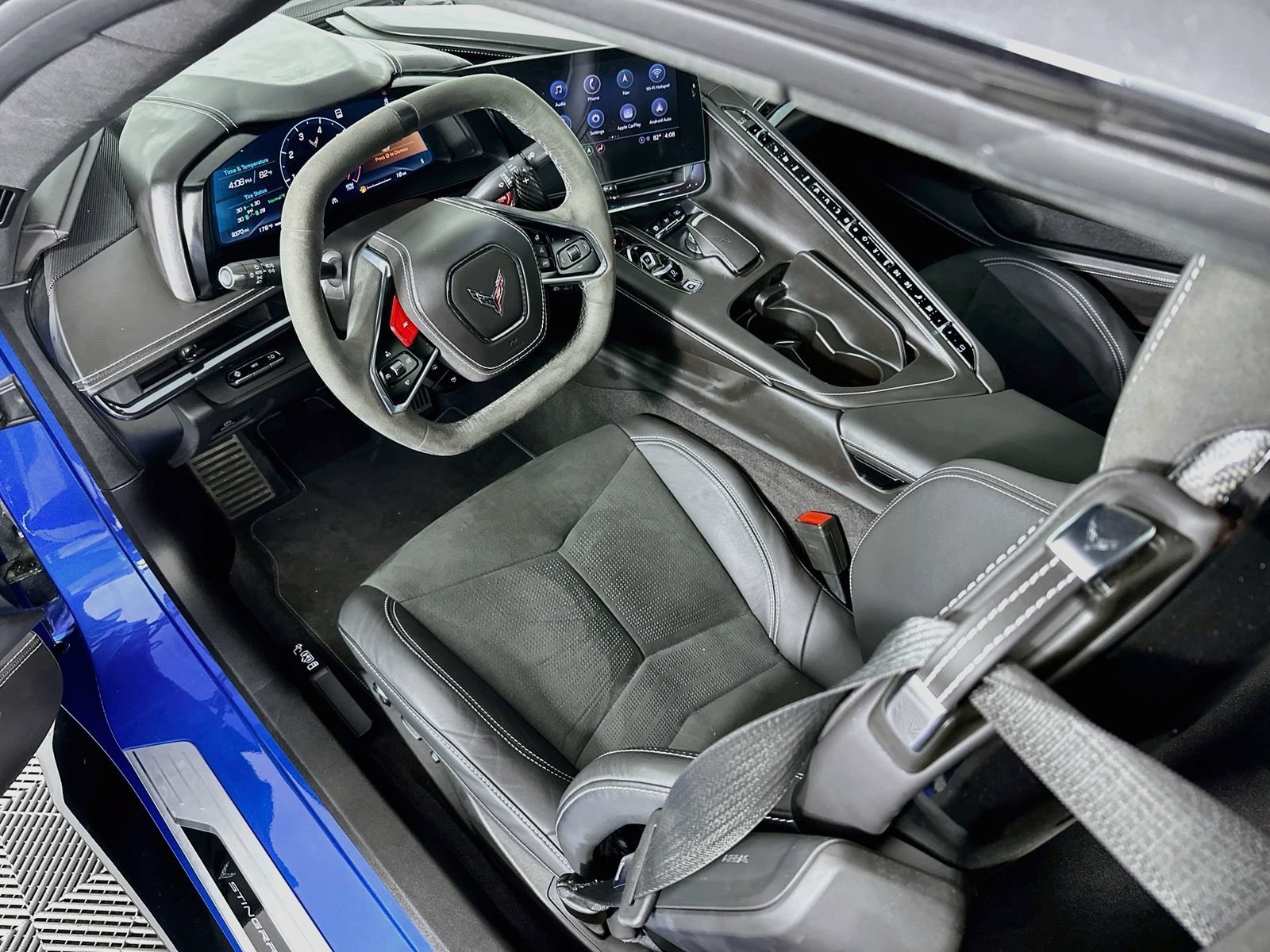 Used 2023 Chevrolet Corvette Stingray Premium Conv w/ Z51 Performance Package RWD image 24
