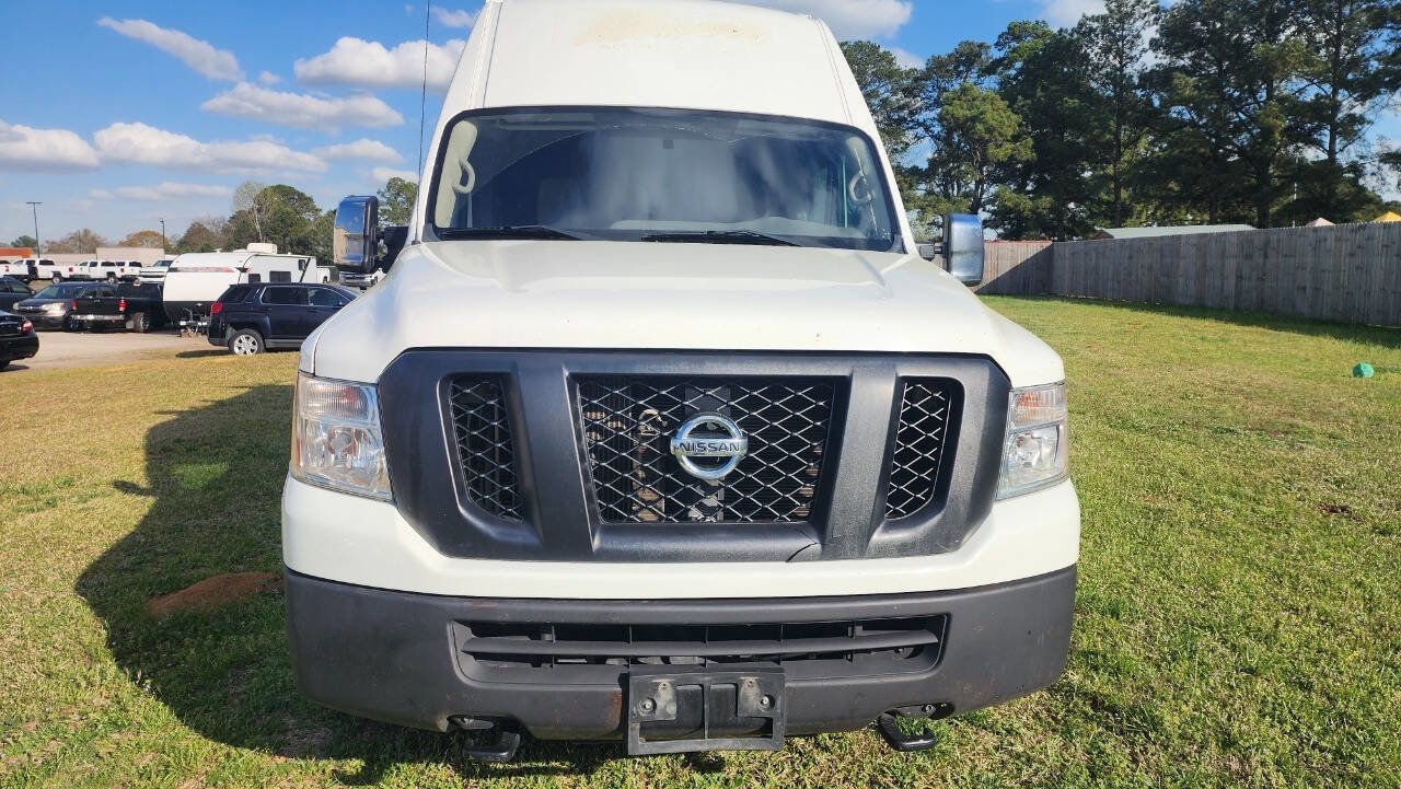 Used 2020 Nissan NV 2500 SV image 2