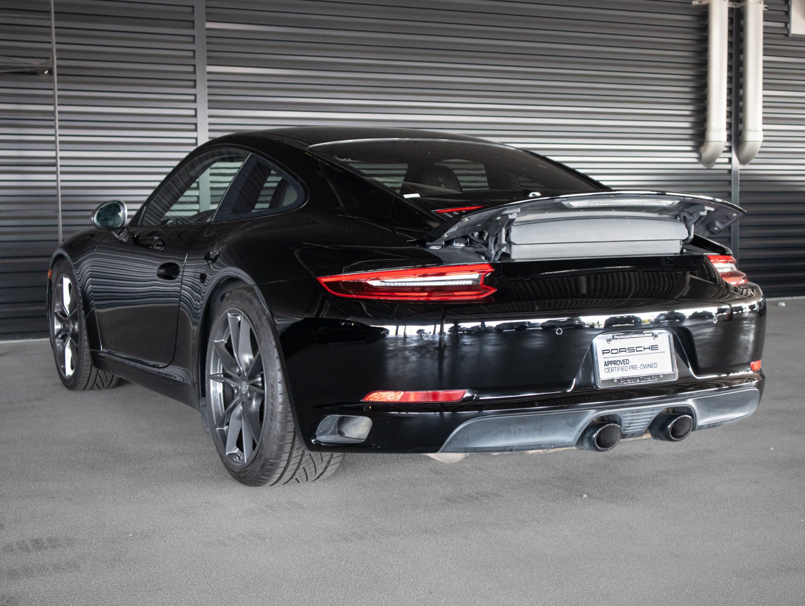 Certified 2018 Porsche 911 Carrera T RWD image 3