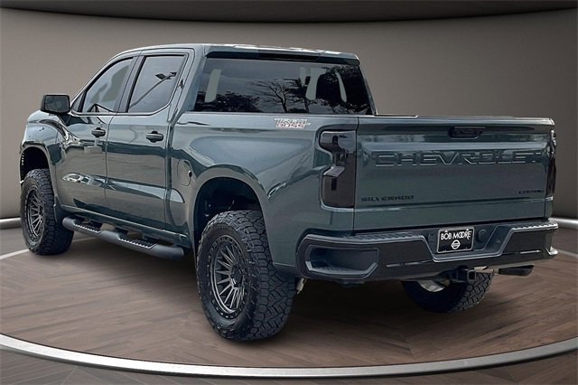 Used 2025 Chevrolet Silverado 1500 Custom Trail Boss w/ Turbomax Blackout Package image 11