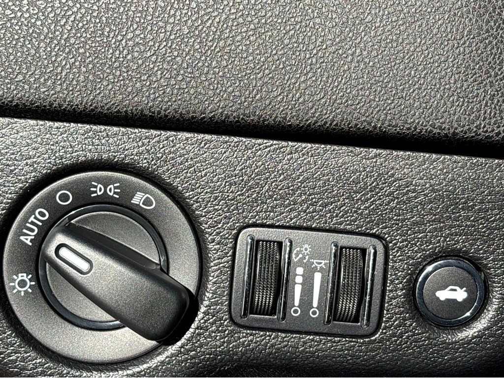 Used 2023 Dodge Charger GT image 13