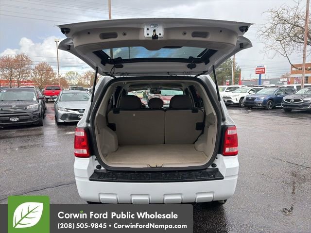 Used 2009 Ford Escape XLT image 28