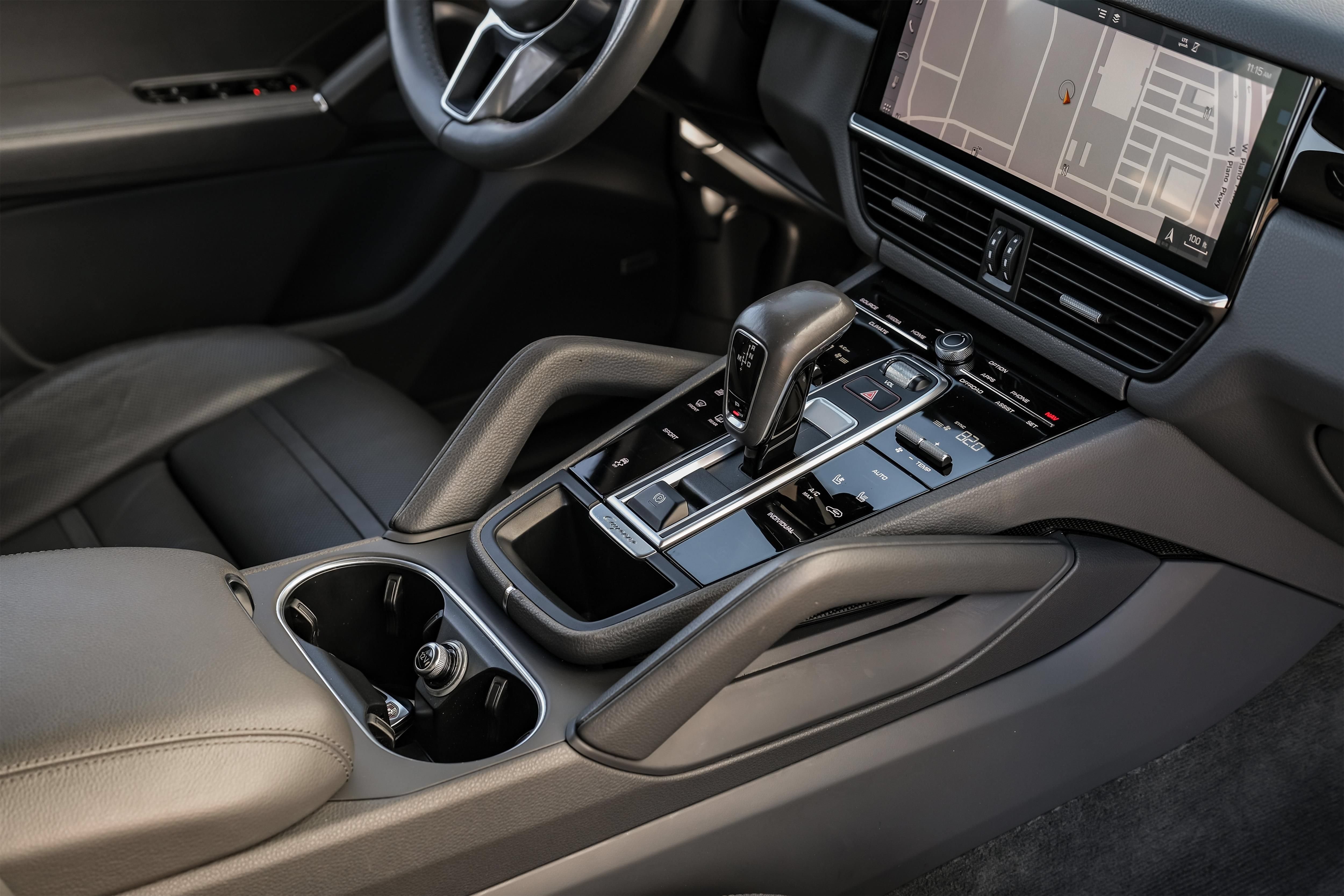 Used 2019 Porsche Cayenne AWD/4WD image 21