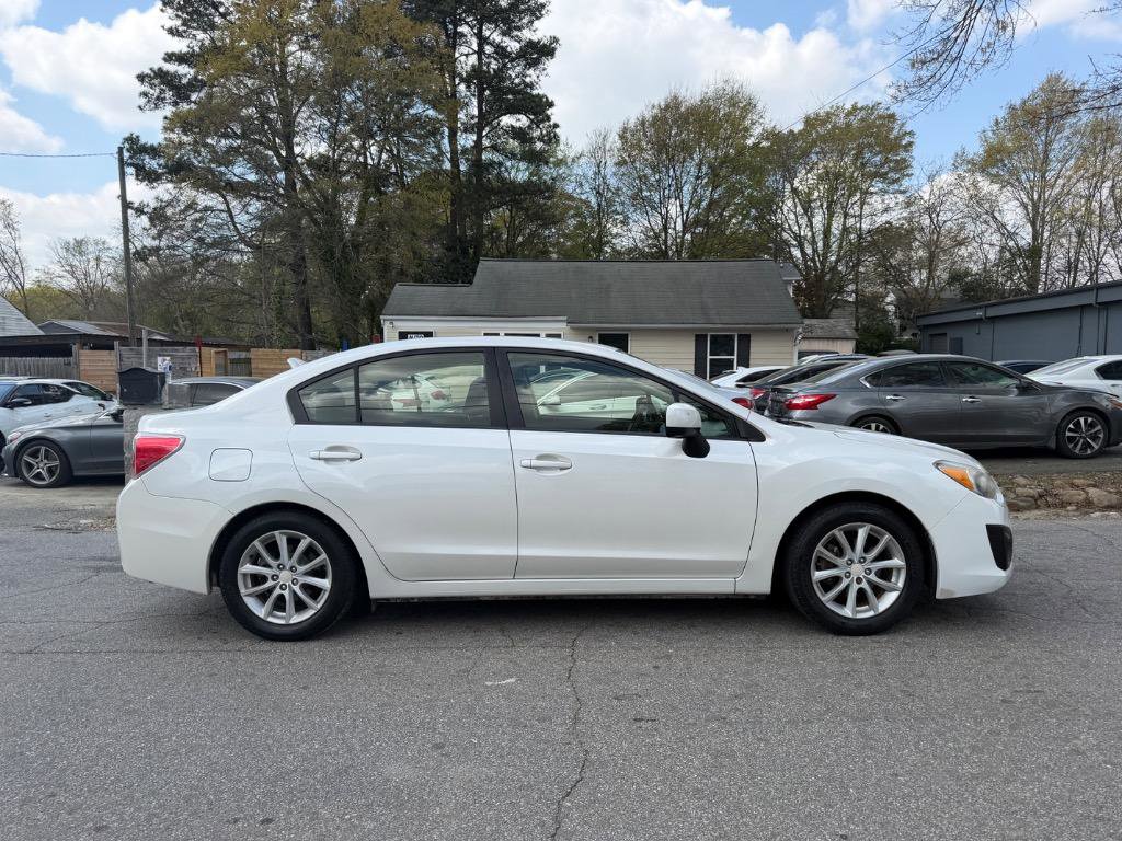 Used 2014 Subaru Impreza 2.0i Premium w/ All-Weather Package w/CVT image 4