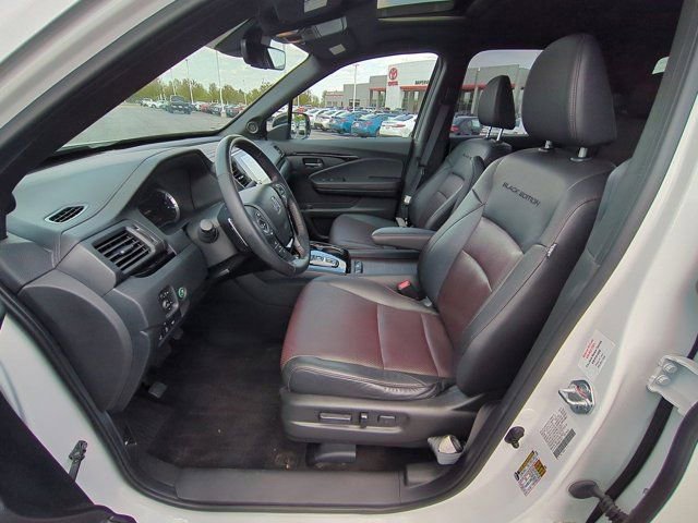 Used 2021 Honda Ridgeline Black Edition image 9