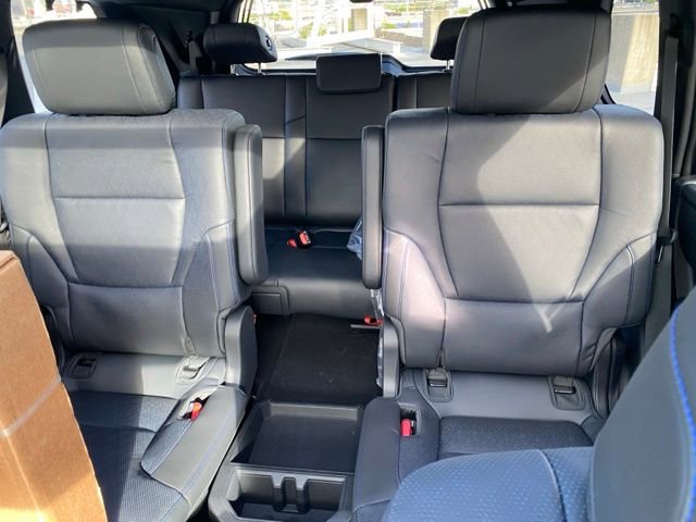 New 2026 Toyota Sequoia Platinum AWD/4WD image 22