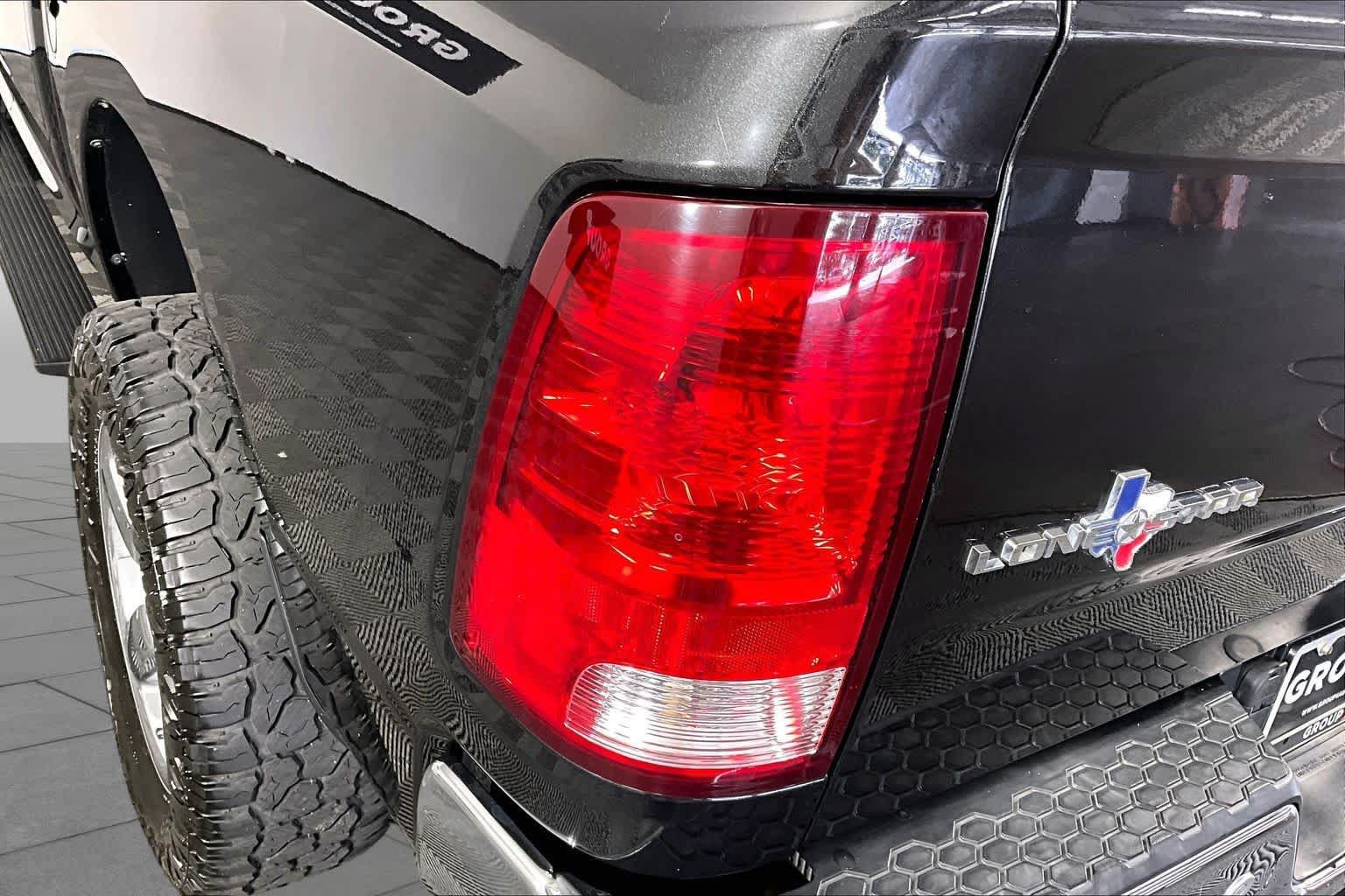Used 2017 RAM 1500 Lone Star AWD/4WD image 28