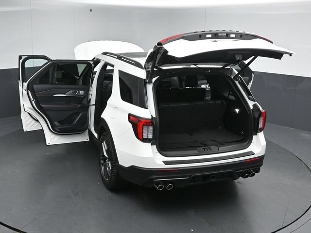 Certified 2025 Ford Explorer ST AWD/4WD image 60