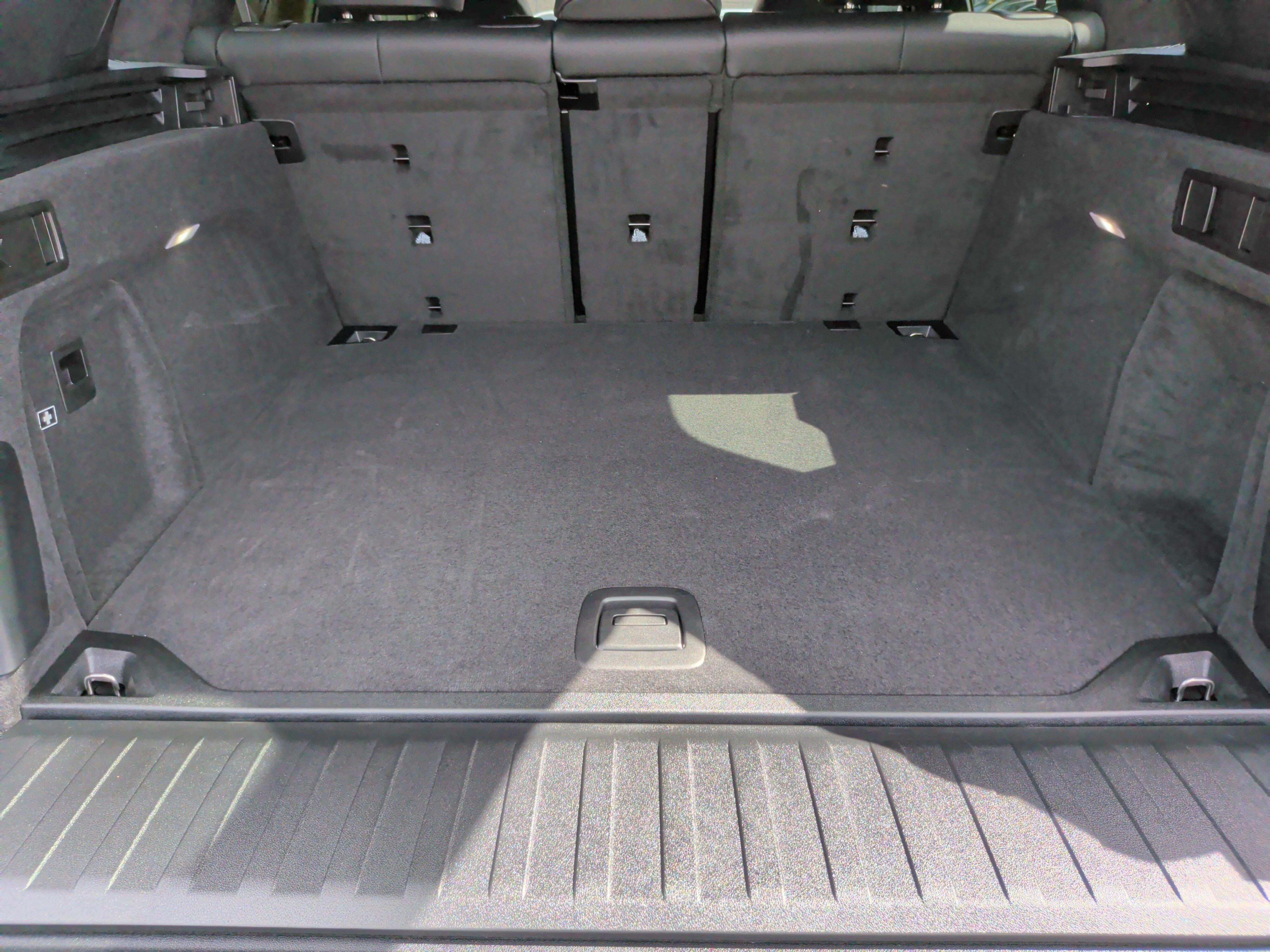 Used 2026 BMW X5 M Competition w/ Executive Package image 41