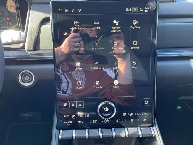 New 2026 GMC Terrain AT4 w/ Convenience Package III image 22