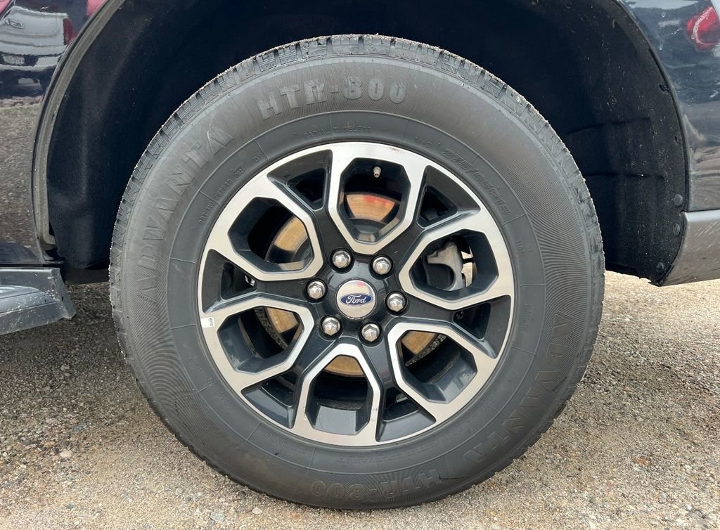 Used 2022 Ford Expedition XLT AWD/4WD image 13