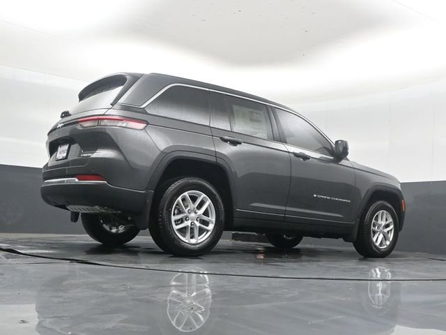 New 2025 Jeep Grand Cherokee Laredo X w/ Luxury Tech Group I image 37