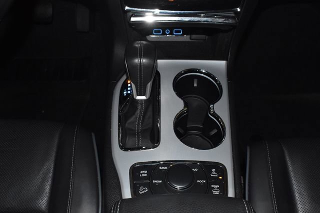 Certified 2020 Jeep Grand Cherokee Summit image 22