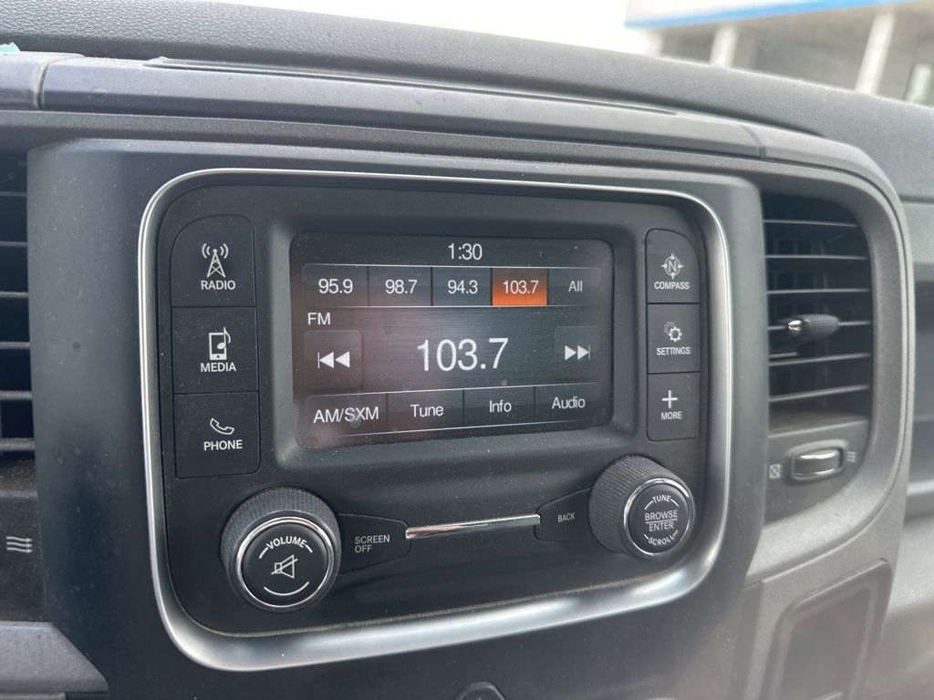 Used 2015 RAM 1500 Express RWD image 13