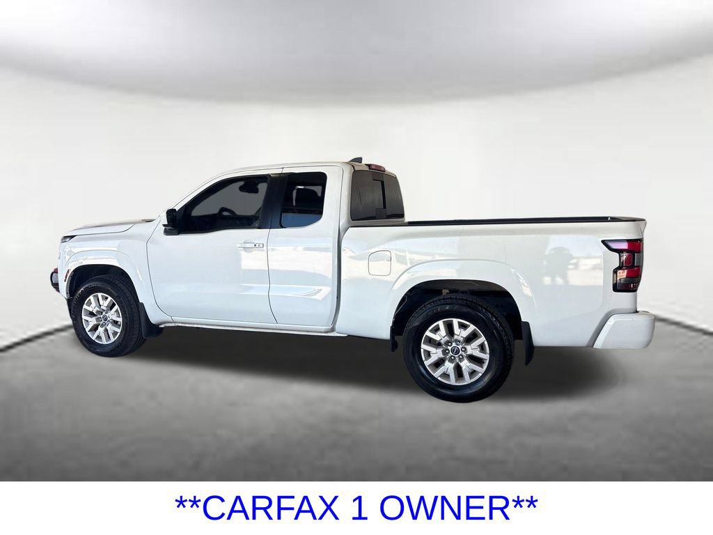 Used 2023 Nissan Frontier SV w/ SV Convenience Package RWD image 2