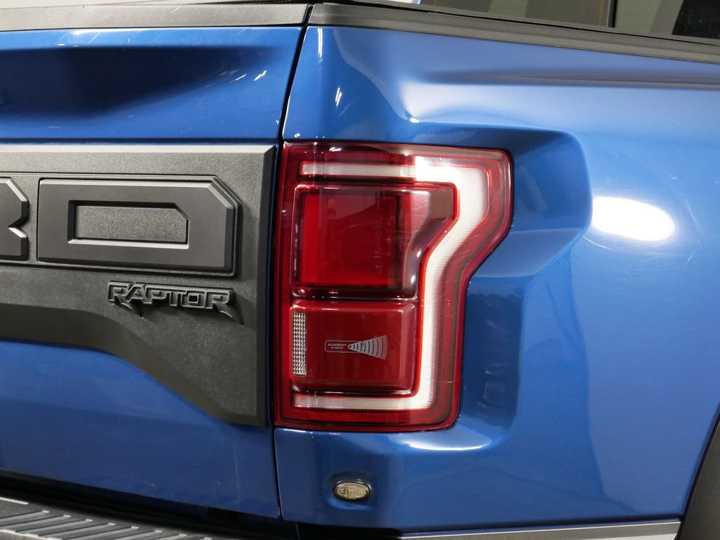 Used 2019 Ford F150 Raptor w/ Equipment Group 802A Luxury AWD/4WD image 11