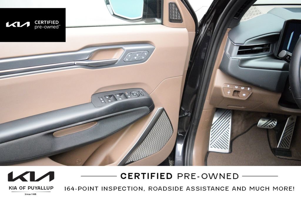 Certified 2024 Kia EV9 GT-Line AWD/4WD image 28