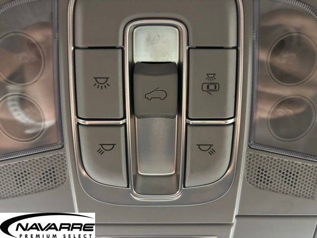 Used 2020 Hyundai Santa Fe SEL image 35