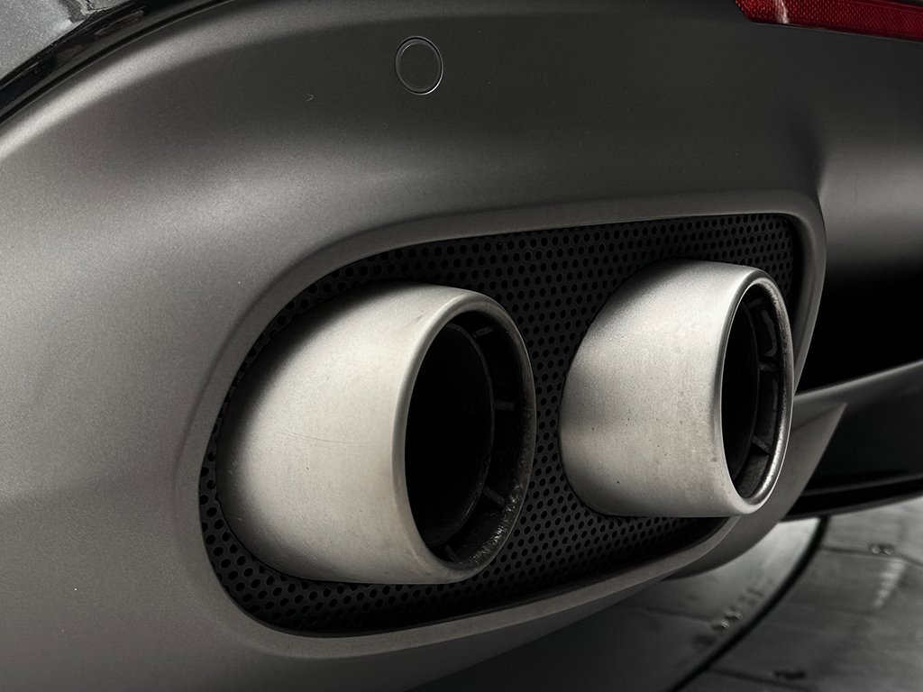 Certified 2014 Ferrari F12 Berlinetta image 27