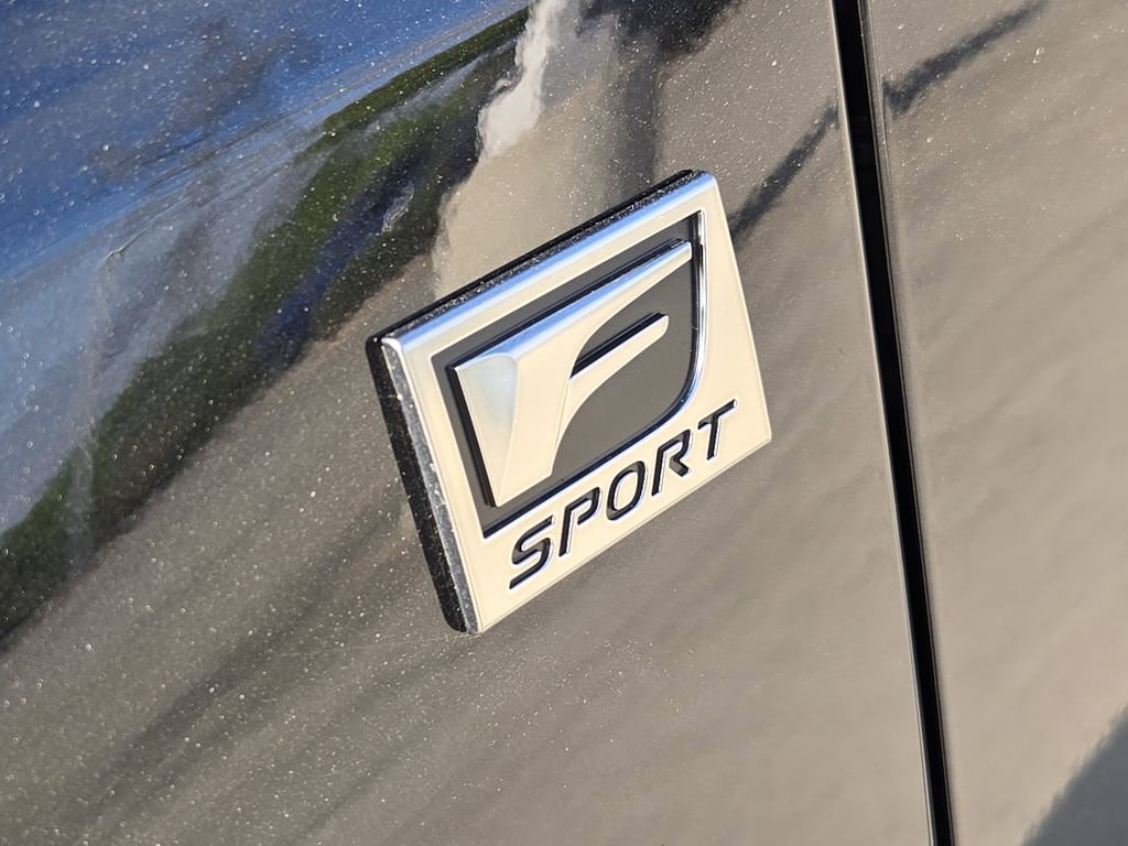 Used 2024 Lexus RX 500h F Sport w/ Convenience Package image 13